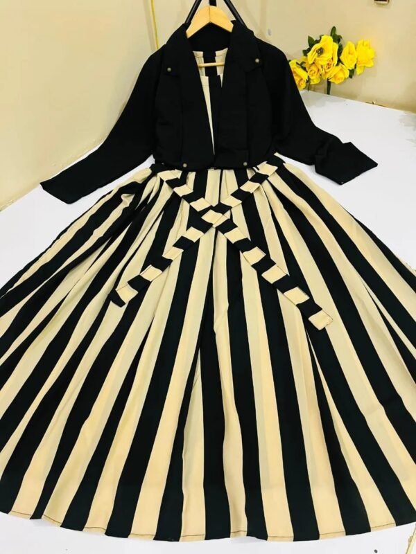 New Arrival Western Demanded printed Flowers  Coat maxi - Image 3