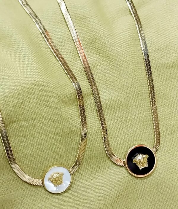 brand locket chain - Image 3