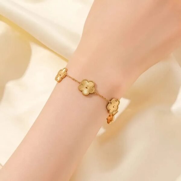 brand bracelet - Image 3